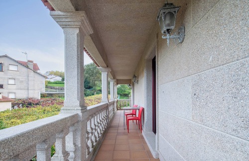 Cangas Apartment | Apartment 'Apartamento 12' with Shared Pool, Private Terrace and Wi-Fi