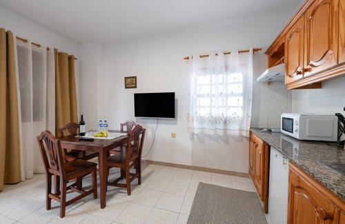 Barlovento Apartment | Apartment 'Apartamento C' with Sea View, Private Terrace and Wi-Fi