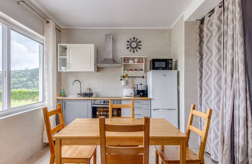 Horta Apartment | Apartment 'Apartamento T2 Praia Do Almoxarife' with Sea View, Wi-Fi and Air Conditioning