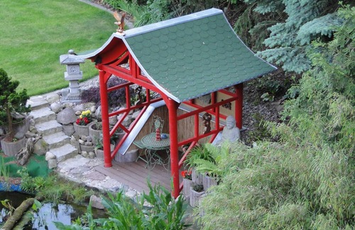 Lelkendorf Apartment | Apartment - Apartment in the Chinese Koi Temple