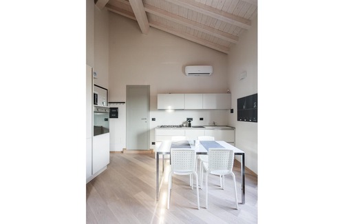 San Donato Apartment | Apartment-Apartment-Ensuite with Shower-City view-Deluxe