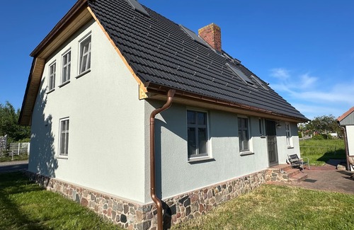 Polchow Apartment | Apartment/apartment for 3 guests with 39m² in Glowe (161758)