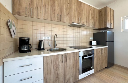 Bar Apartment | Apartment/apartment for 4 guests with 102m² in Dobra Voda (268394)