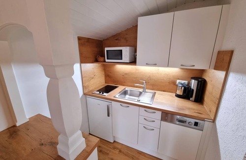 Pertisau Apartment | Apartment/apartment, shower, WC, balcony 15-21 nights - Appartements Alpenland