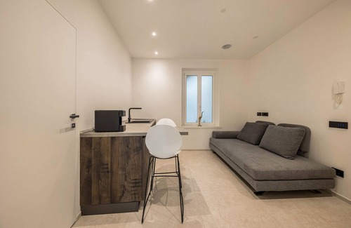 Centro - Piani - Rencio Apartment | Apartment 'App 202 Palazzo Cavour' with Mountain View, Wi-Fi and Air Conditioning