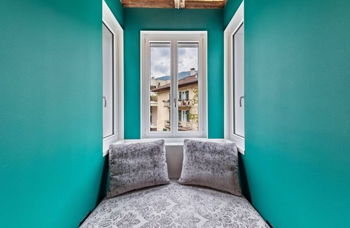 Centro - Piani - Rencio Apartment | Apartment 'App 205 Palazzo Cavour' with Mountain View, Wi-Fi and Air Conditioning