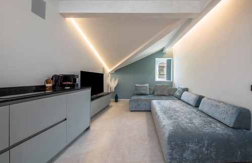 Centro - Piani - Rencio Apartment | Apartment 'App 302 Palazzo Cavour' with Mountain View, Wi-Fi and Air Conditioning