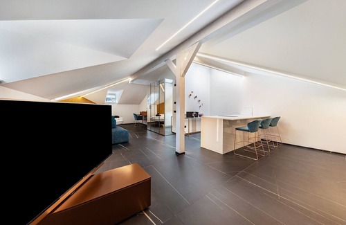 Centro - Piani - Rencio Apartment | Apartment 'App 304 Palazzo Cavour' with Mountain View, Wi-Fi and Air Conditioning