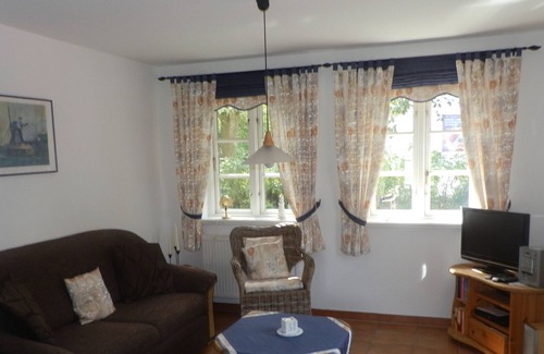 Alkersum Apartment | Apartment / app. for 4 guests with 58m² in Alkersum (109462)