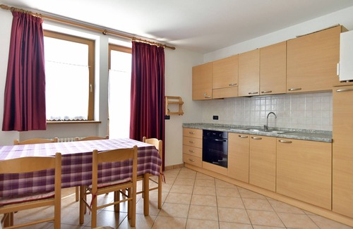 Dimaro Apartment | Apartment 'Appartamento Fantelli 6' with Mountain View, Shared Terrace and Wi-Fi