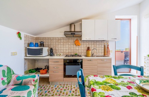Tiche Apartment | Apartment 'Appartamento A Ficu Pala Siracusa' with Sea View, Wi-Fi and Air Conditioning