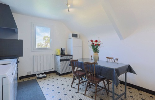 Pabu Apartment | Apartment 'Appartement Centre Bretagne' with Private Garden