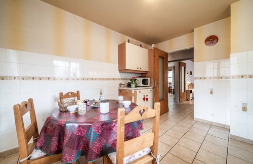 Abondance Apartment | Apartment 'Appartement Chalet - Le Vnipi' with Mountain View, Balcony and Wi-Fi