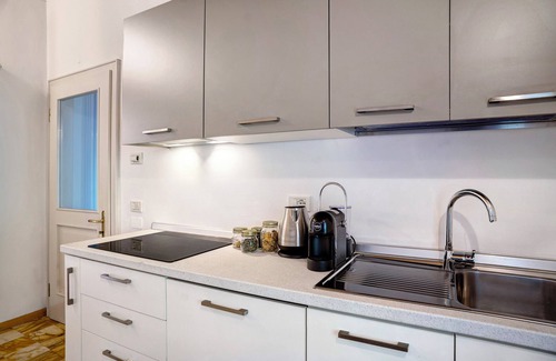 Barco Apartment | Apartment 'Appartmento Cantina Romanese 1' with Mountain View, Private Terrace and Wi-Fi