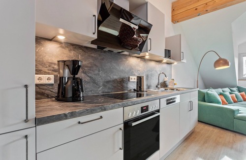 Ebersberg District Apartment | Apartment 'Appartment 12' with Shared Terrace, Shared Garden and Wi-Fi