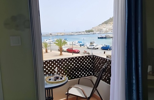 Pothia Apartment | Apartment 'Argo Downtown' with Sea View, Wi-Fi and Air Conditioning
