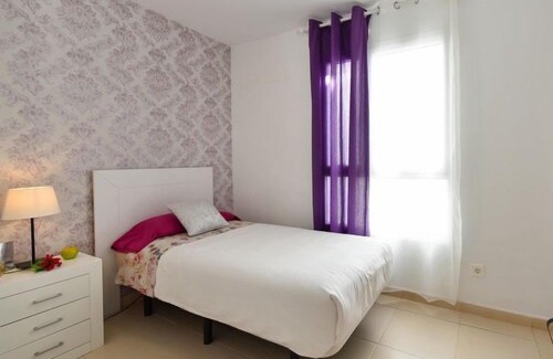 Playa de Arinaga Apartment | Apartment arinaga 2a in Arinaga - 5 persons, 3 bedrooms