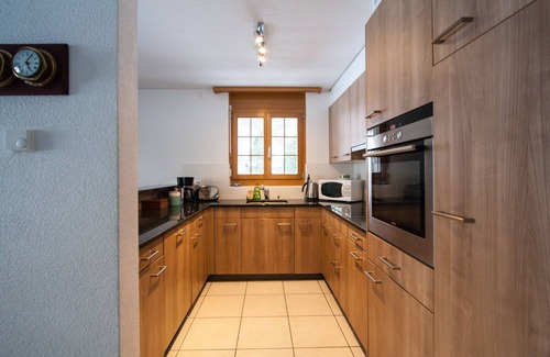 Lauterbrunnen Apartment | Apartment Arven - 3 Bedroom - 2 Bathroom - Uninterrupted mountain view