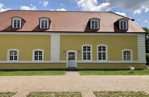 Stendal Apartment | Apartment at Bismarck Castle