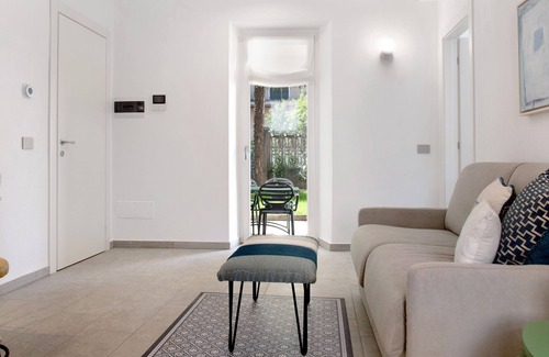 Lavena Ponte Tresa Apartment | Apartment 'Atelier Milvia 1' with Private Terrace, Private Garden and Wi-Fi