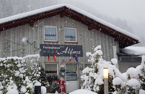 Kloesterle am Arlberg Apartment | Apartment Valluga - holiday home Alfenz