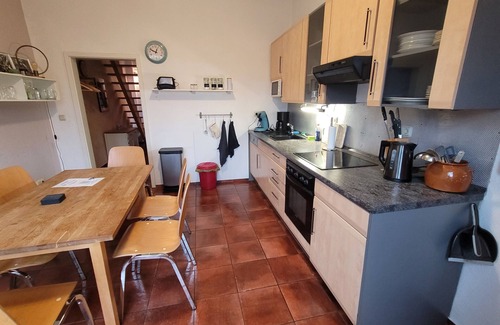 Weststadt House | Apartment at Levinscherpark, 3km from downtown