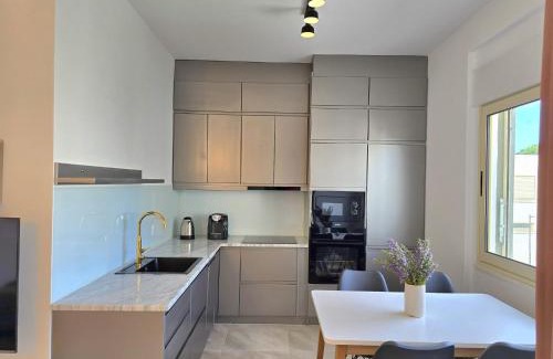 Ishem Apartment | Apartment at Perla Resort near Sandy Beach