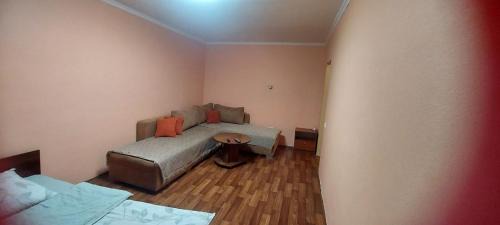 Solomjanskyj Apartment | Apartment at Stadionna 3А