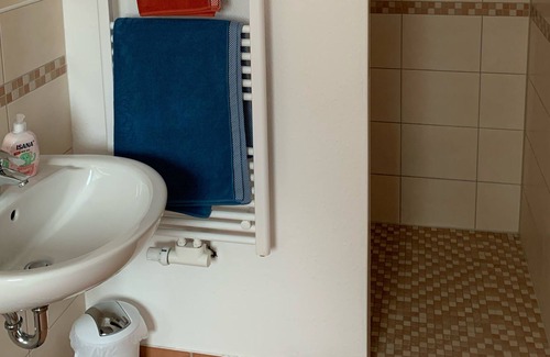 Lobeda Apartment | Apartment at the foot of the Lobdeburg
