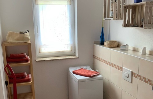 Lobeda Apartment | Apartment at the foot of the Lobdeburg