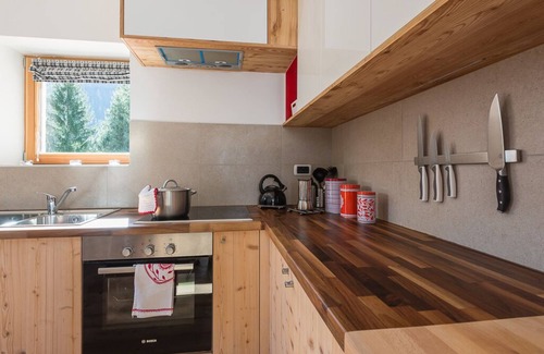 Rocca Pietore Apartment | Apartment at the foot of Marmolada with fantastic views