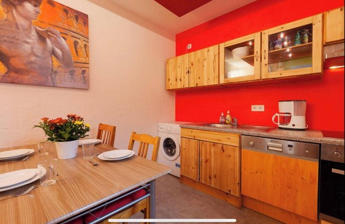 Lohrheim Apartment | Apartment at the stone house