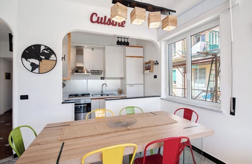 Chiavari Apartment | Apartment 'Attico In Centro Vista Mare' with Sea View, Wi-Fi and Air Conditioning