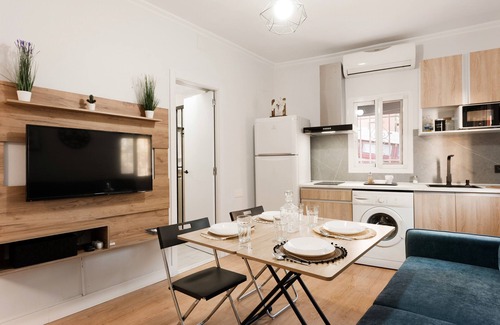 Ciudad Jardin Apartment | Apartment 'Auromar 1' with Wi-Fi and Air Conditioning