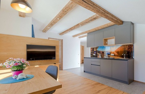 Valle di Casies Apartment | Apartment 'Ausserharmerhof Himmelreich' with Mountain View, Shared Garden and Wi-Fi