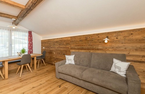 Valle di Casies Apartment | Apartment 'Ausserharmerhof Bergdiamant' with Mountain View, Shared Garden and Wi-Fi