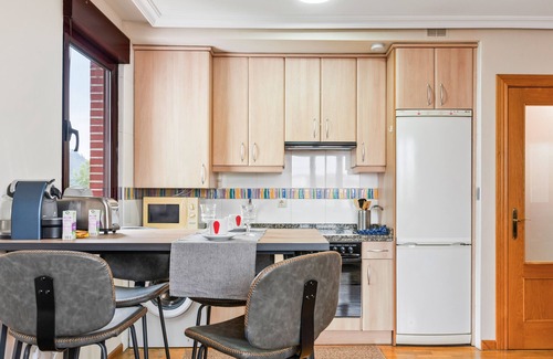 La Corredoria y Ventanielles Apartment | Apartment 'Avenida Del Mar' with Wi-Fi