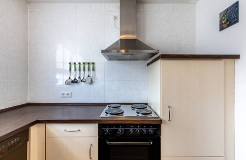 Hechingen Apartment | Apartment 'Ayleen' with Mountain View, Private Terrace and Wi-Fi