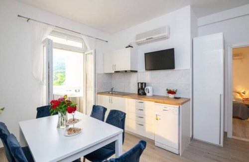 Komolac Apartment | Apartment Azzurro 1 by Villas Guide