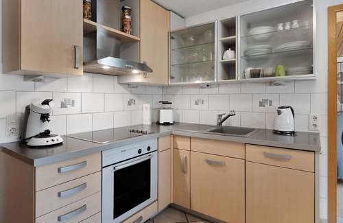 Uehlingen-Birkendorf Apartment | Apartment 'Black Forest Home' with Shared Terrace, Shared Garden and Wi-Fi