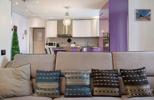 Madonna di Tirano Apartment | Apartment 'Basilica' with Mountain View, Wi-Fi and Air Conditioning