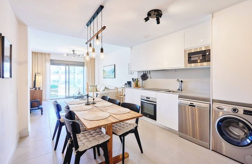 Los Llanos Apartment | Apartment 'Bc01 El Sueño Marinsa Beach 2' with Sea View, Wi-Fi and Air Conditioning