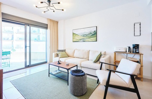 Los Llanos Apartment | Apartment 'Bc01 El Sueño Marinsa Beach 2' with Sea View, Wi-Fi and Air Conditioning