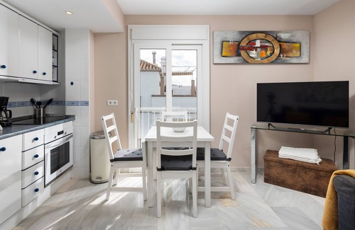 Torrox Costa Apartment | Apartment 'Beachfront Apt Torrox Costa' with Sea View, Wi-Fi and Air Conditioning