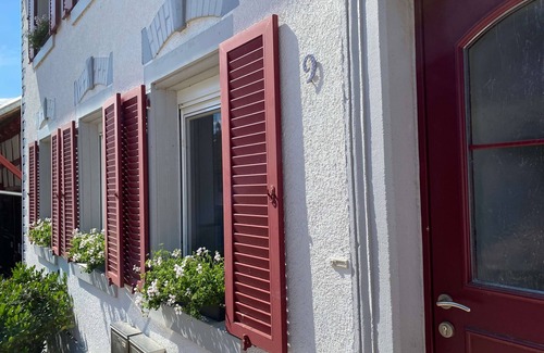 Klettgau Apartment | Apartment "Bei Dörflingers" with Shared Garden & Wi-Fi