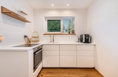Miltach Apartment | Apartment 'bei Thérèse Eg+additional room' with Terrace and Wi-Fi