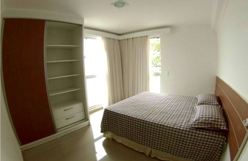 Morrinhos Apartment | Apartment Beira Mar in Canto Grande, Bombinhas