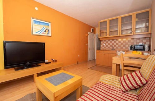 Vrpolje Apartment | Apartment Bencun by Interhome