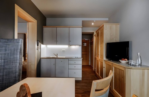 Burgusio Apartment | Apartment 'Bergfreiheit 1' with Mountain View, Shared Terrace and Wi-Fi
