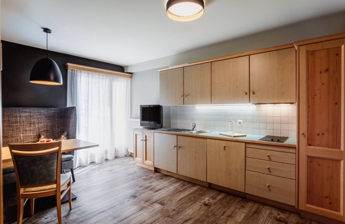Burgusio Apartment | Apartment 'Bergfreund' with Mountain View, Shared Terrace and Wi-Fi